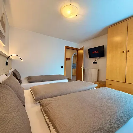 Apartment Zini *